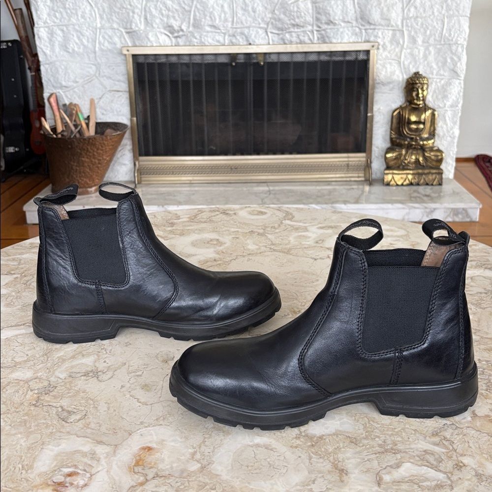WindRiver Leather Chelsea Boots – Mark’s Work Warehouse | Rugged & Classic - Picture 7 of 13